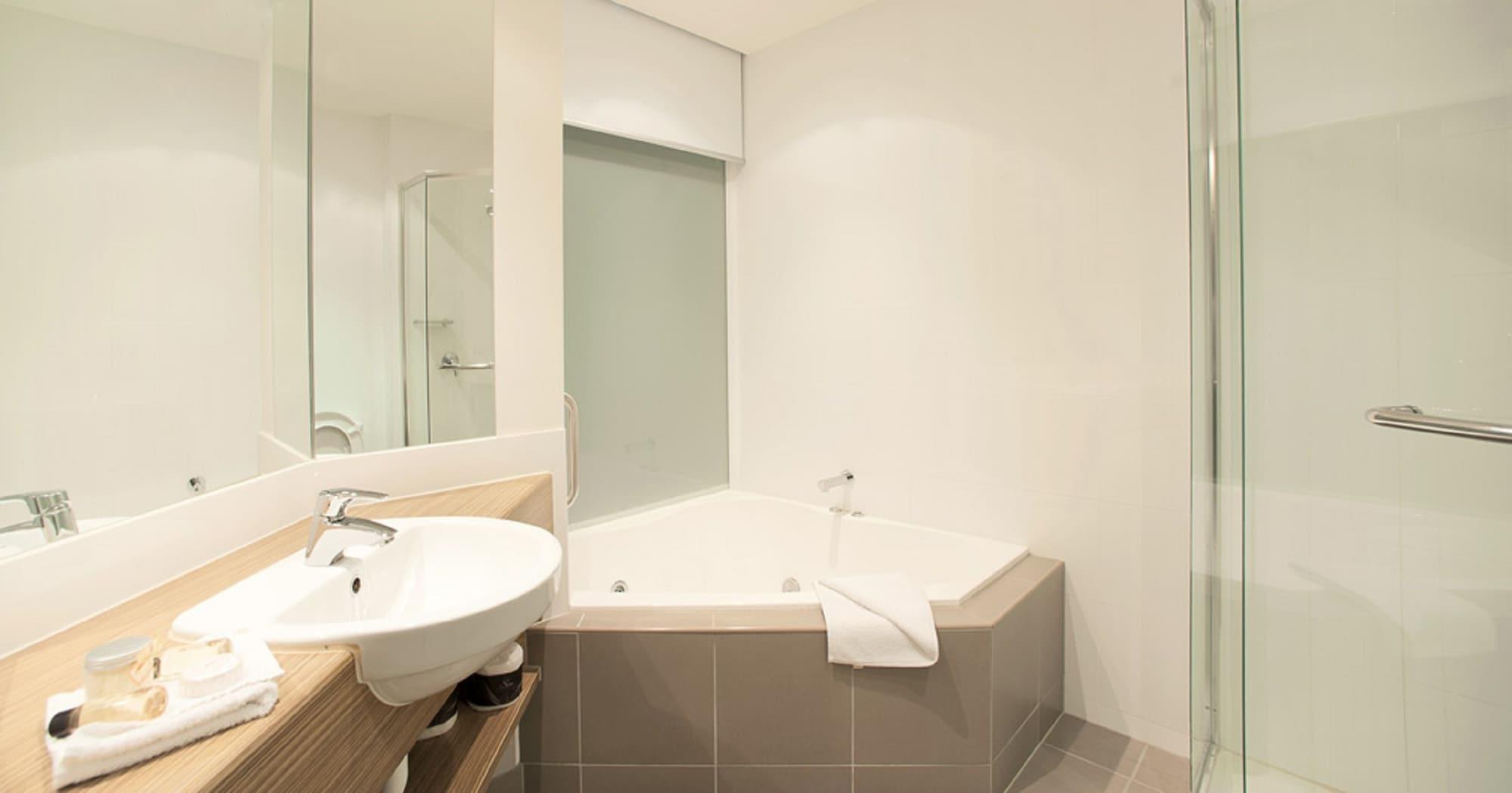 The Waves Apartments Cowes Luaran gambar